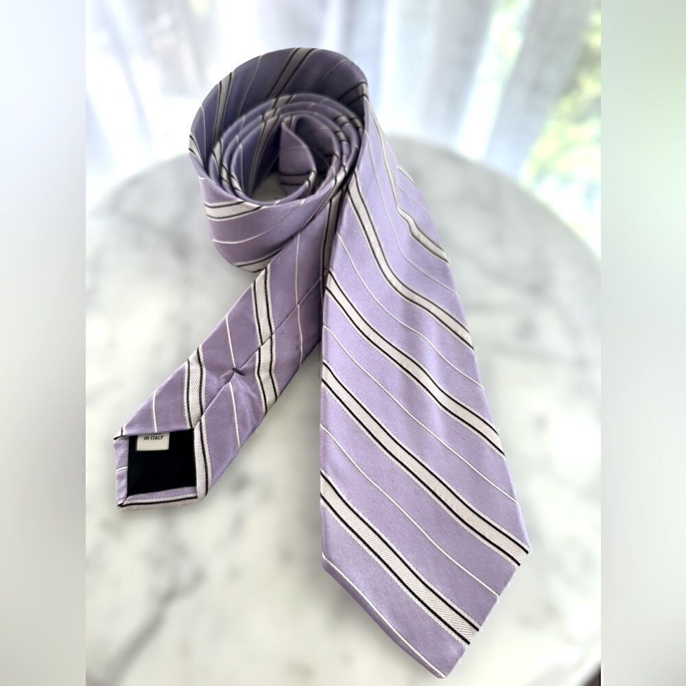 Valentino 100% Silk Purple Lavender & White Tie 3.25” Wide - Picture 6 of 12